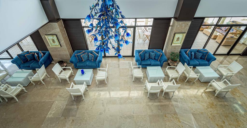 Palmariva Beach Hotel เอเรเทรีย ภายนอก รูปภาพ