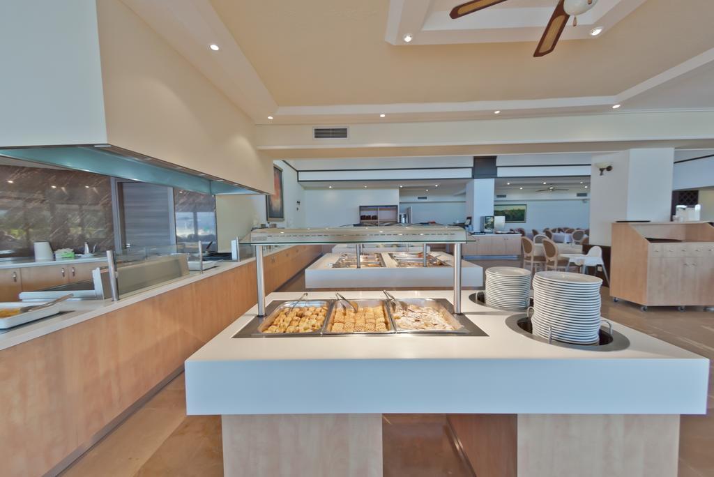 Palmariva Beach Hotel เอเรเทรีย ภายนอก รูปภาพ