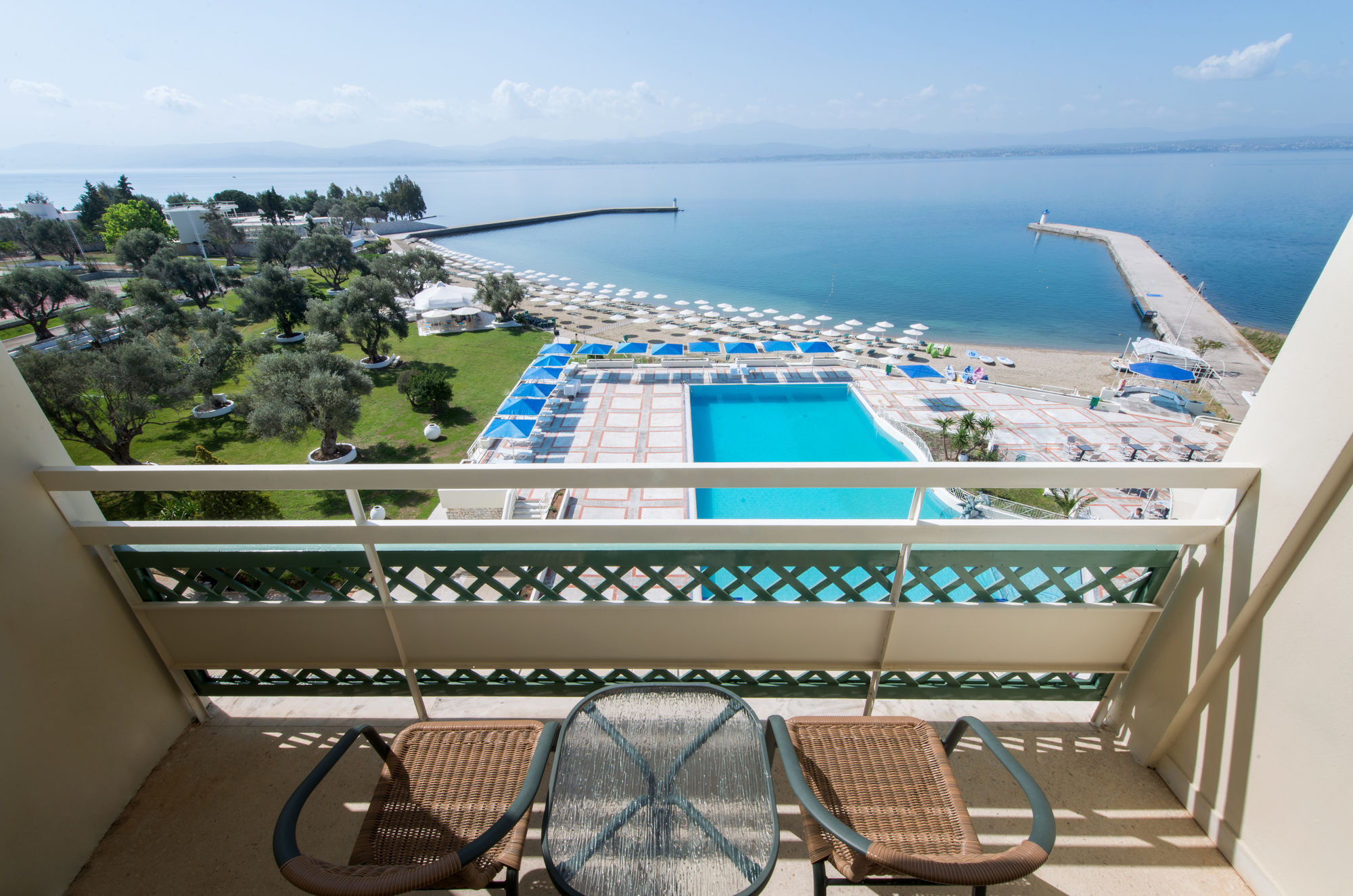 Palmariva Beach Hotel เอเรเทรีย ภายนอก รูปภาพ